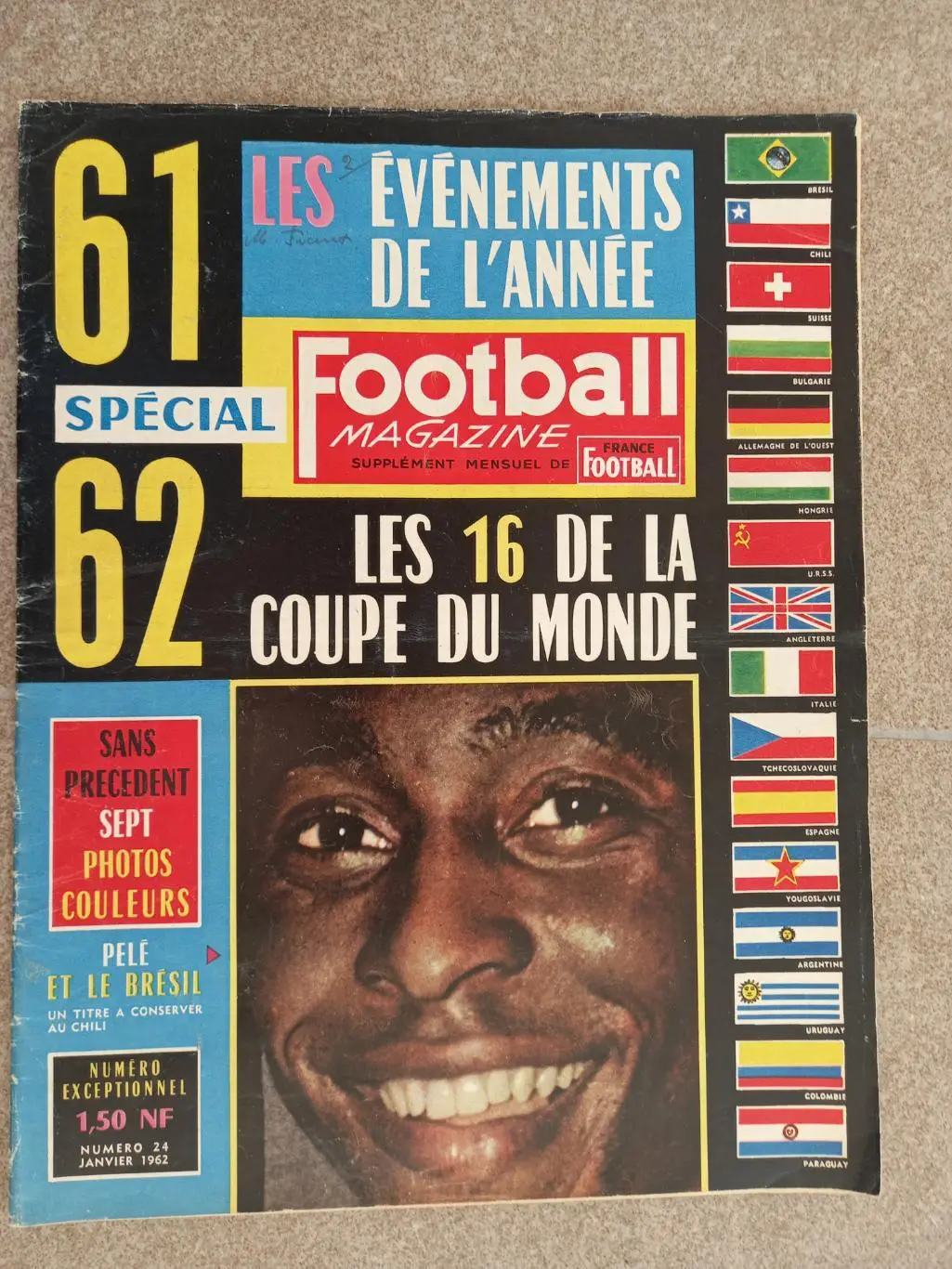 Football magazine 1962 24