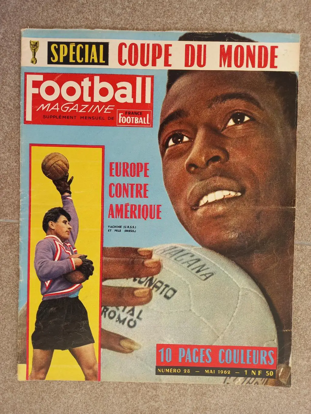 Football magazine 1962 28