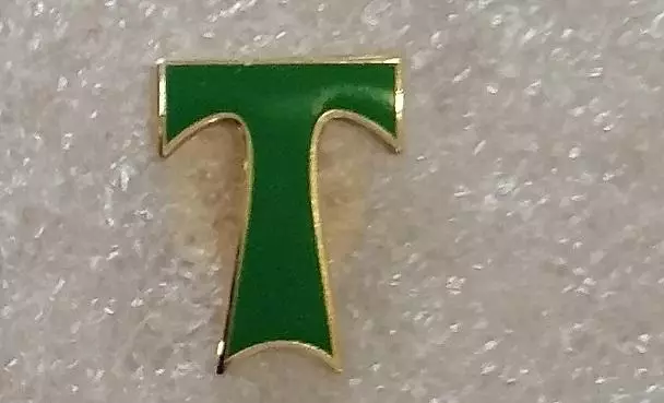 Значок ФК Торпедо Москва - зеленая буква Т