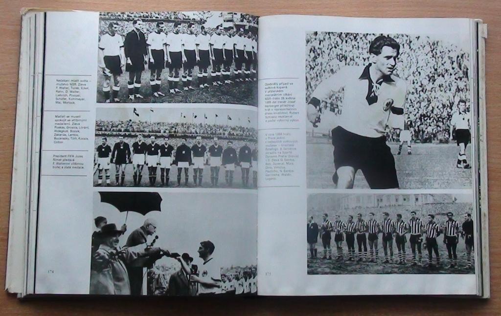 Чехословацкий фотоальбом по истории мирового футбола, 360 стр., см. описание 2