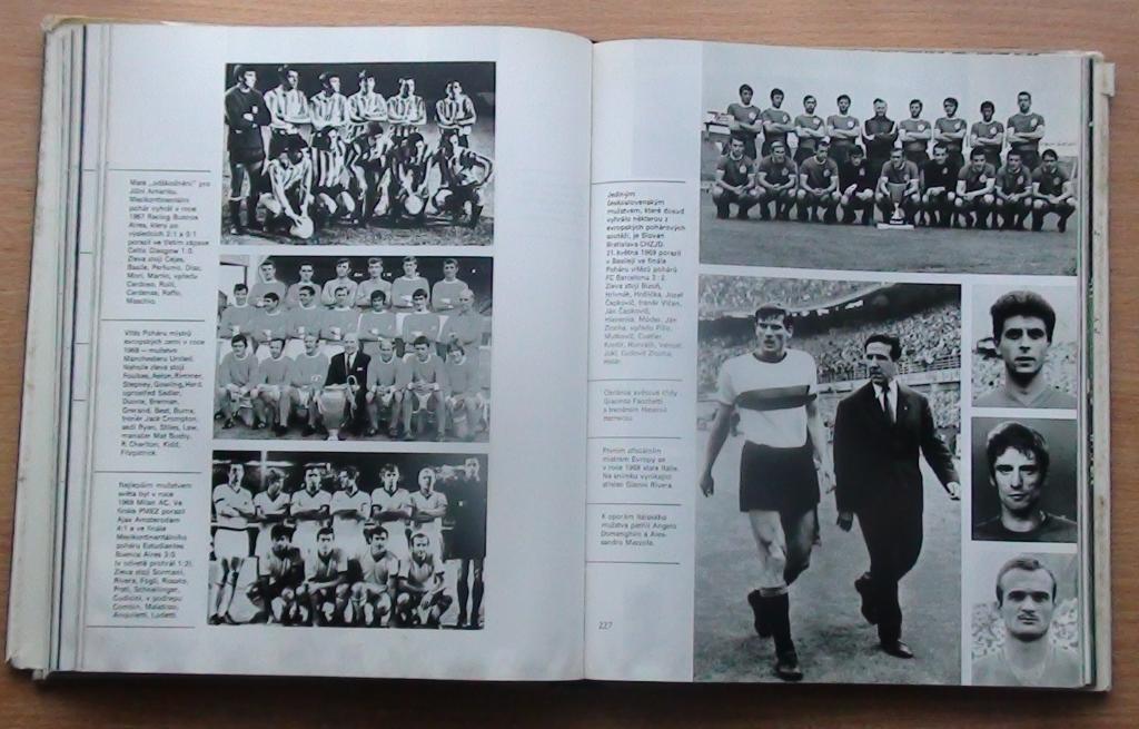 Чехословацкий фотоальбом по истории мирового футбола, 360 стр., см. описание 3