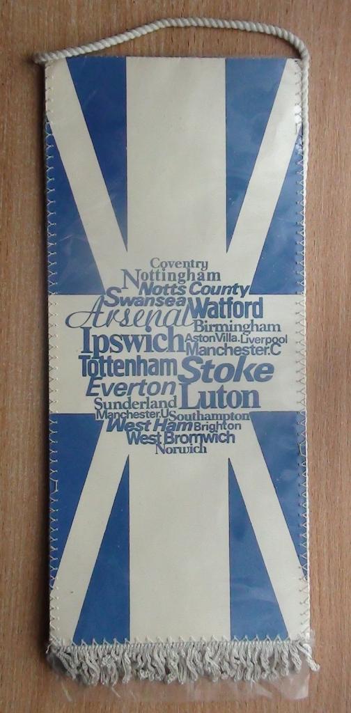 Вымпел Английский первый дивизион 1982-83 1