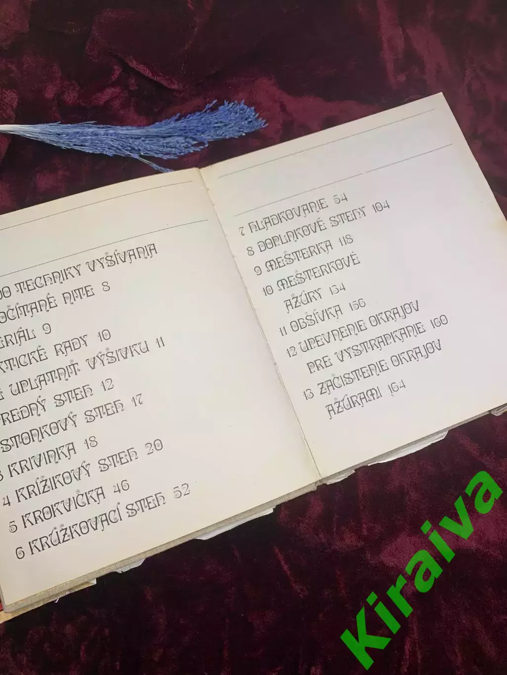 Книга-альбом по словацкой вышивке «?aro v??ivky» («Волшебство вышивки») Н2498 3
