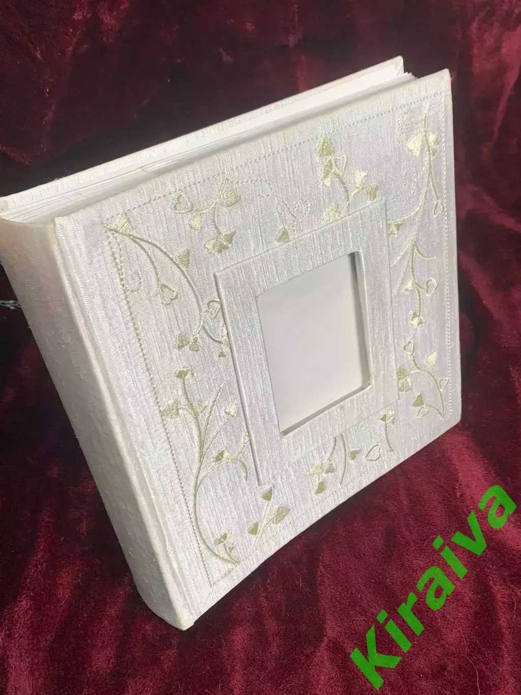 Фотоальбом средний на 200 фото с местом для подписи Н1883,3 (уценка) 22 х 22см б