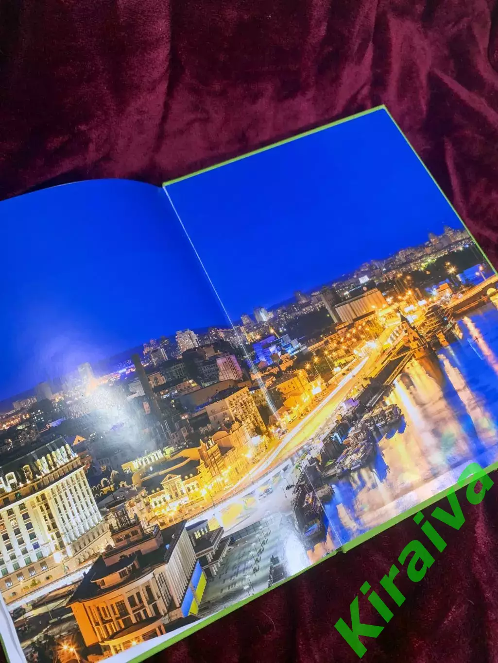 Фотоальбом Народжений у Києві на 96 фото с местом для подписи 48 стр. Н4819,1 6