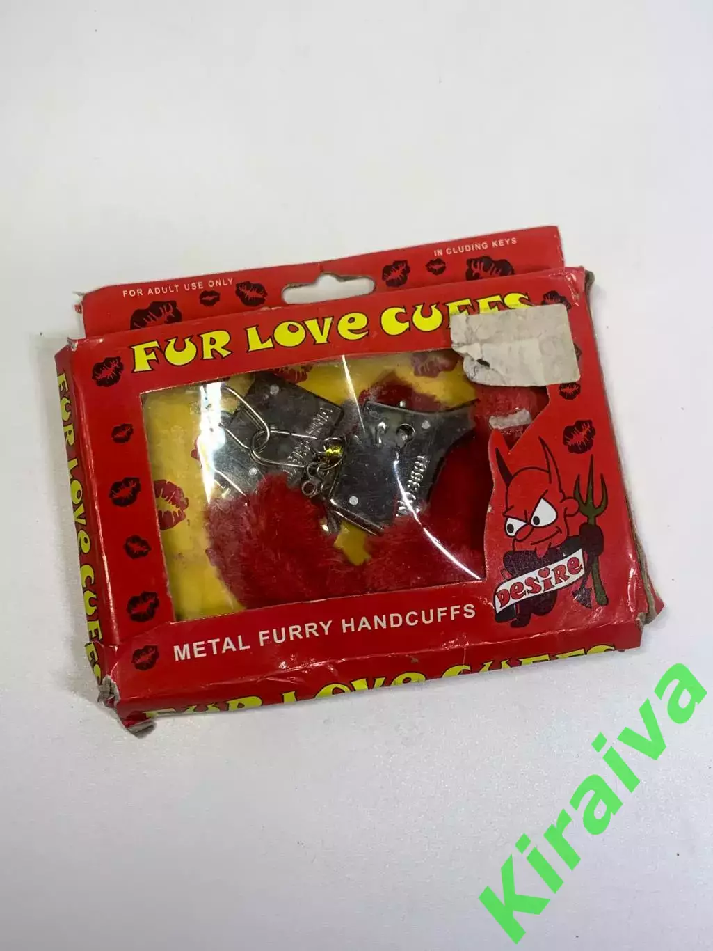 Наручники меховые (Н310) красные — уценка 5