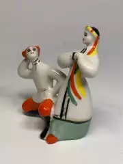 Статуэтка фарфоровая «Гопачок / танцующая пара» СССР Полонский ЗХК миниа (Н1929)