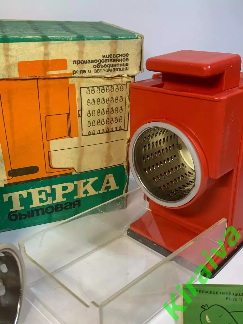 Тёрка ручная кухонная винтаж 3 насадки с присоской в коробке редкая (Н2280,1) 1