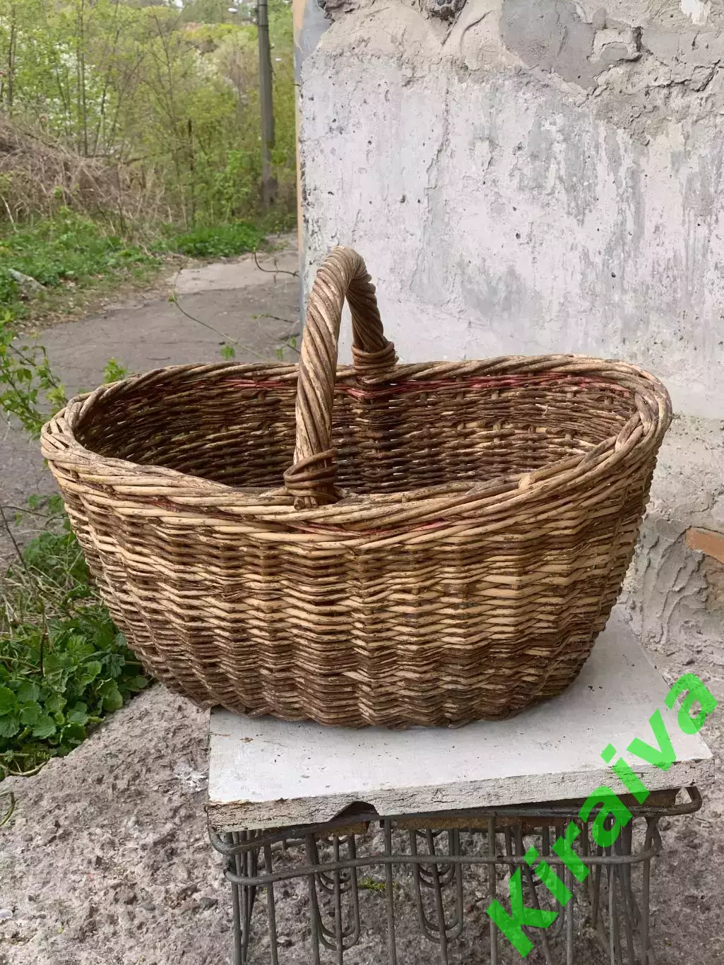 Корзина плетёная из лозы овальная большая с ручкой ажурная бежевая винтаж Н2900 2