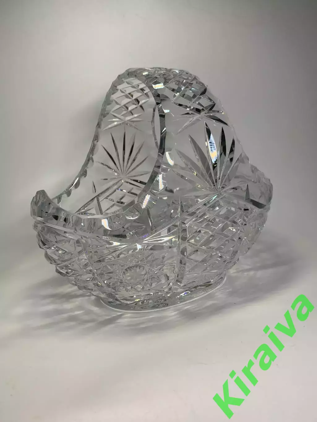 Корзинка хрустальная с ручкой конфетница винтаж «kristallikori» 20?13 см (Н2912)