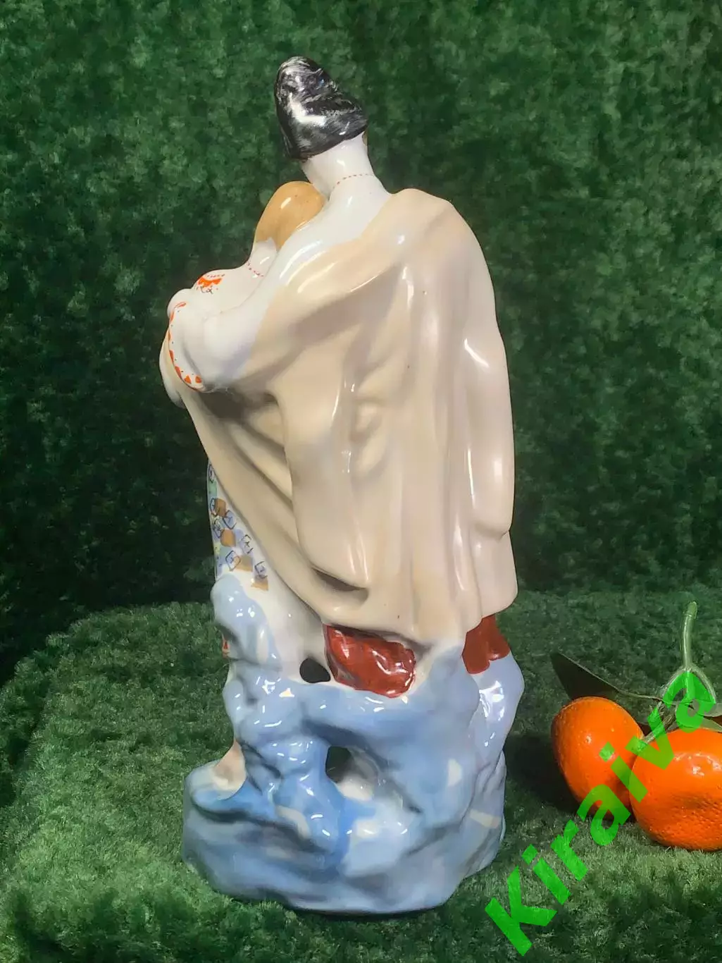 Статуэтка фарфоровая «Майская ночь» Левко и Оксана Полонное 27 см (Н1304) 2