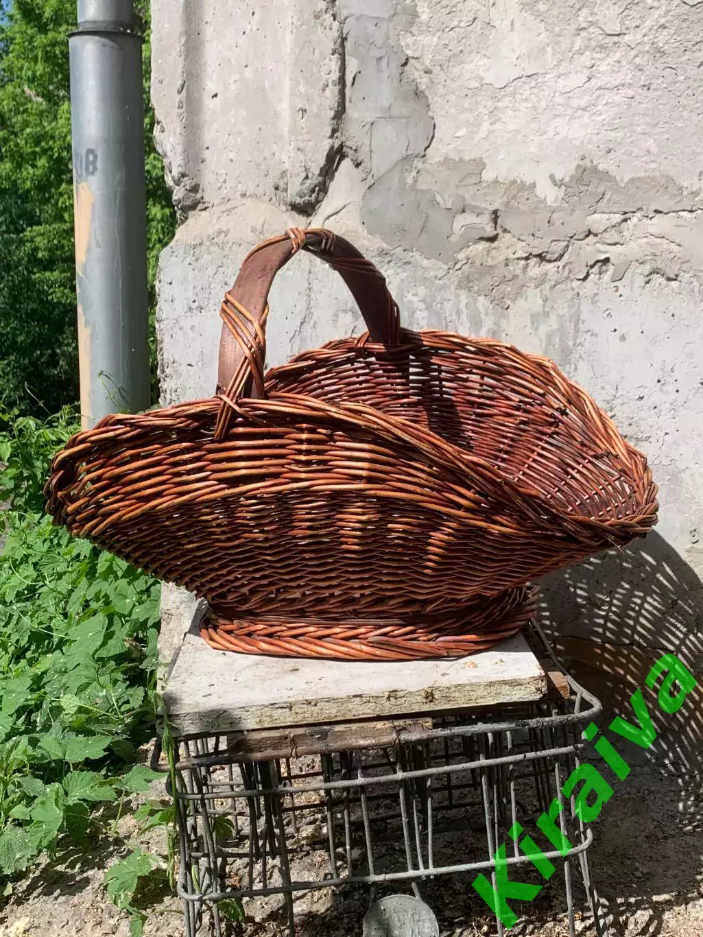 Плетеная корзина-дровница из лозы большая винтажная (Н7005) 3