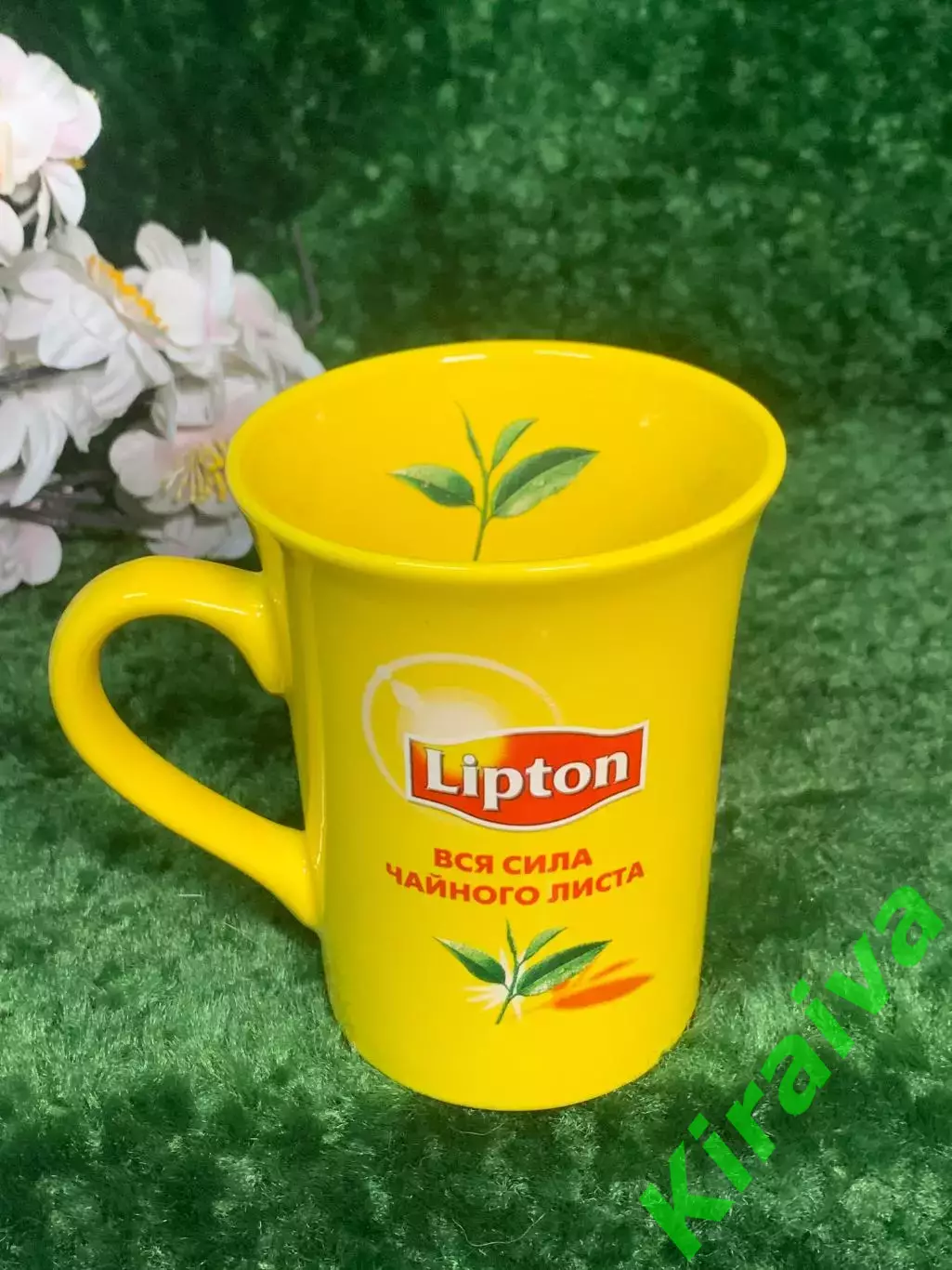 Керамическая чашка Lipton с танцующей парой жёлтая 250 мл (Н7011) 1