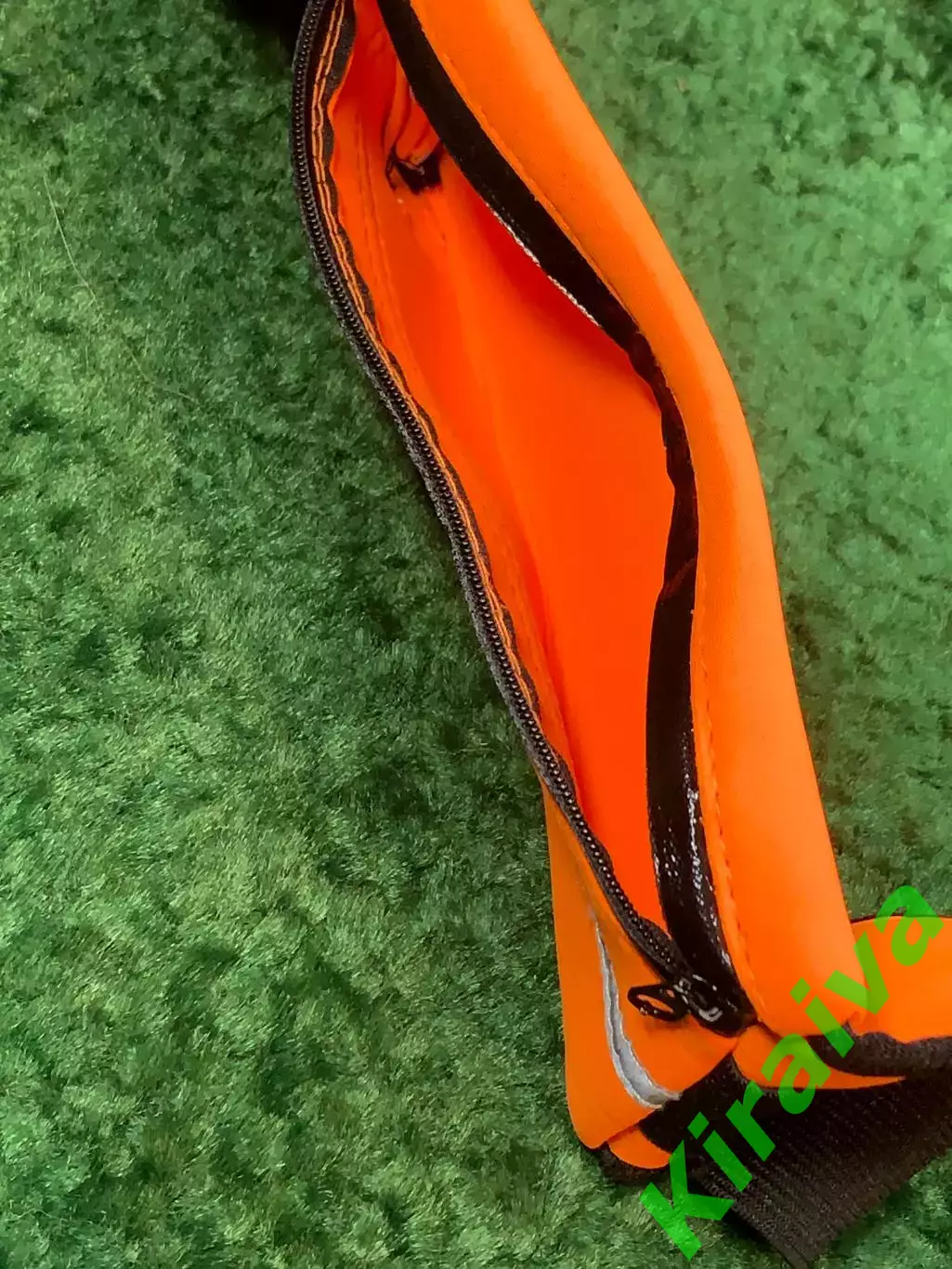 Сумка поясная RunningBag для бега оранжевая с карманом для бутылки Н8050 4