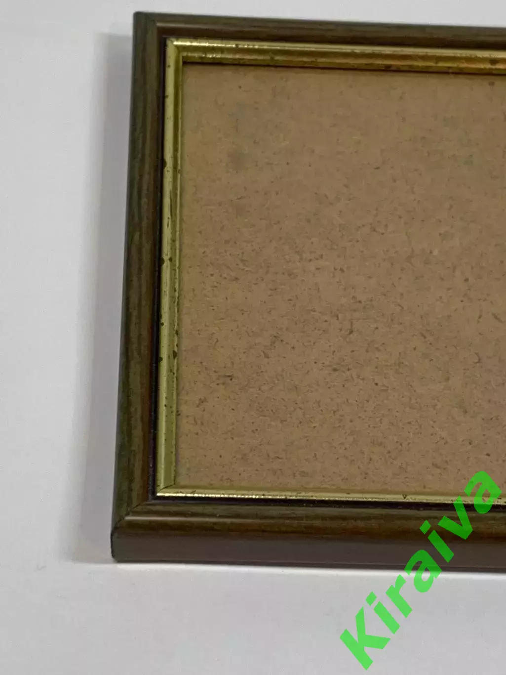 Фоторамка А5 21?15 см, коричневая с золотым кантом, настенная (Н8231) 1