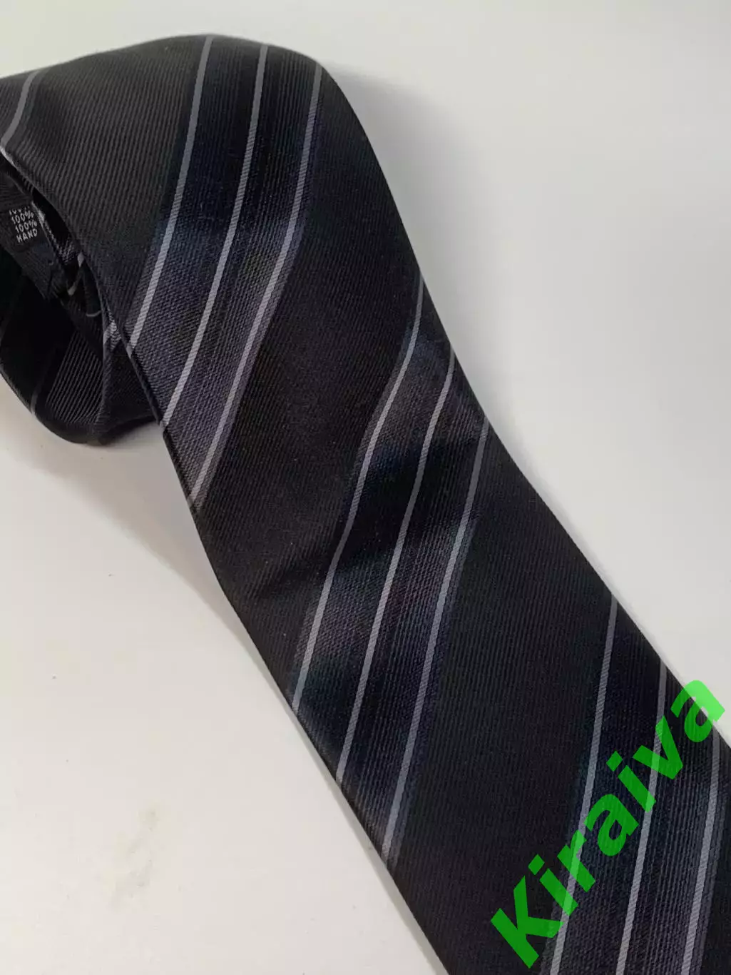 Шёлковый мужской галстук LIKAS 100% Silk Hand Made, графитовый в полоску (Н8234) 1