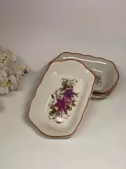 Винтажный комплект из 4 порционных салатник / селедочница фарфоровые Н8289