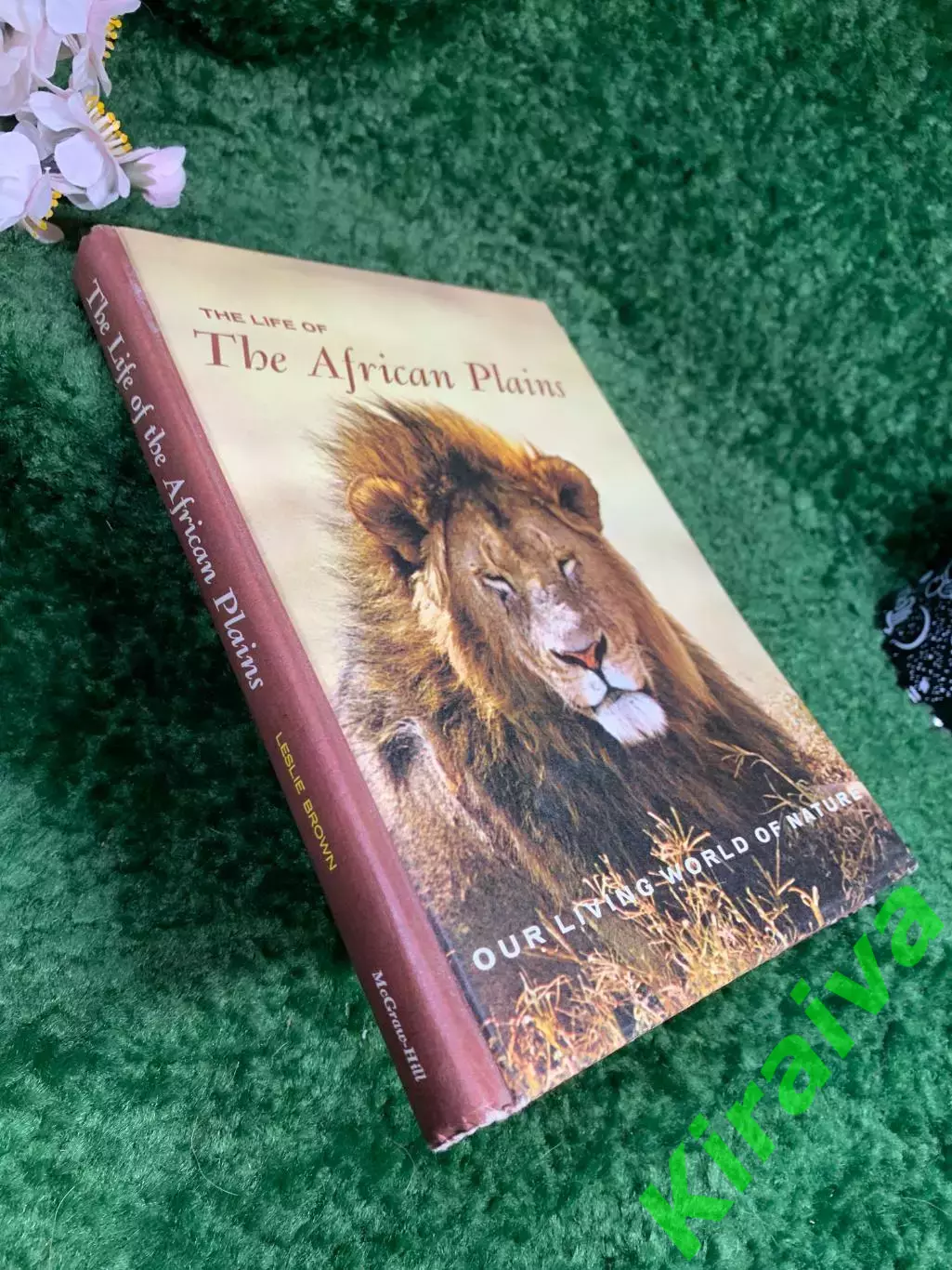 Книга о дикой природе «The Life of the African Plains» — Leslie Brown, Mc (Н8342 7