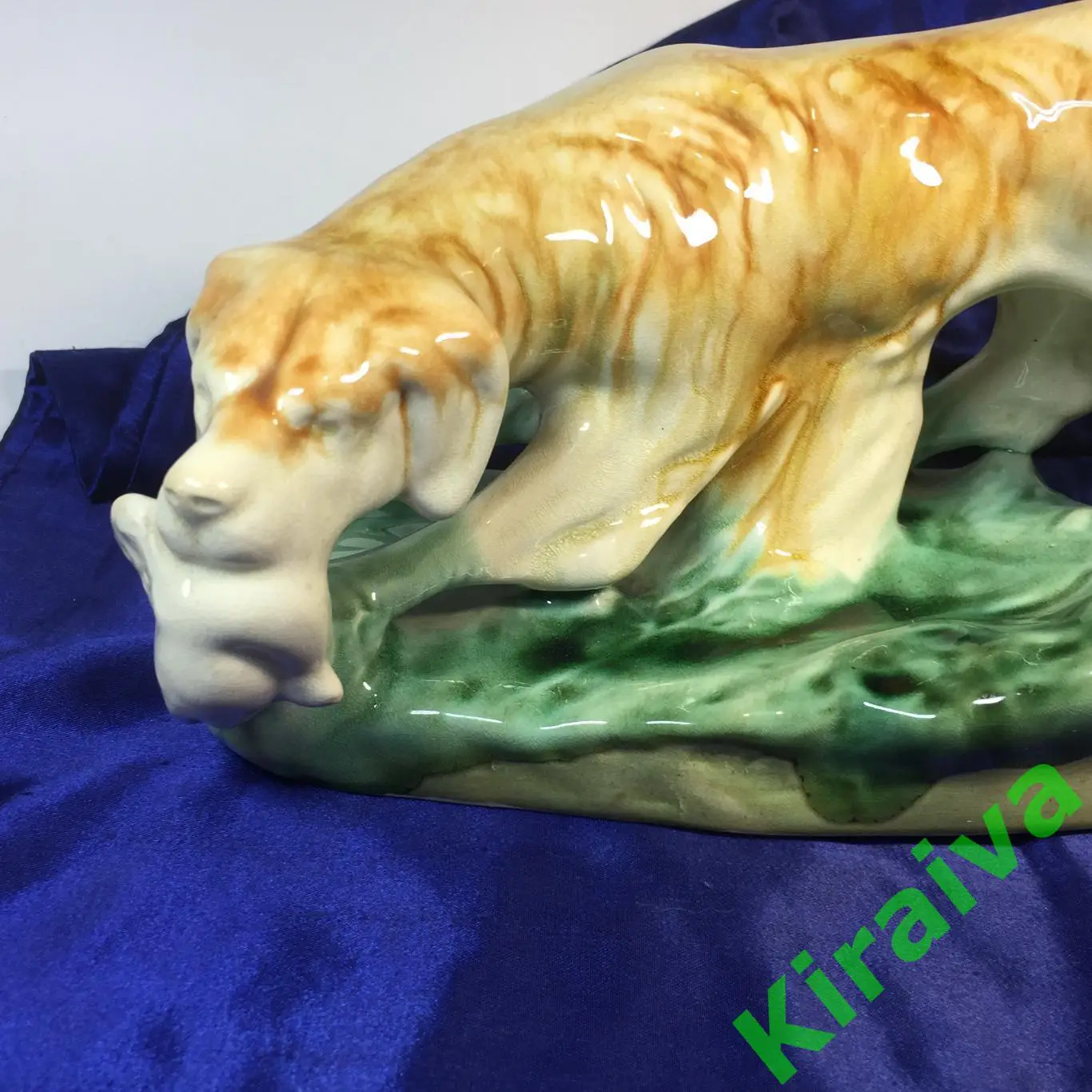 Статуэтка Охотничья собака с уткой с дичью Обливная керамика майолика Н4387 2