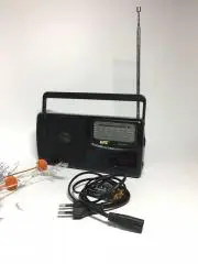 Приемник радио kpe kp-607t работает от сети, батареек Ретро радиоприемник н1291