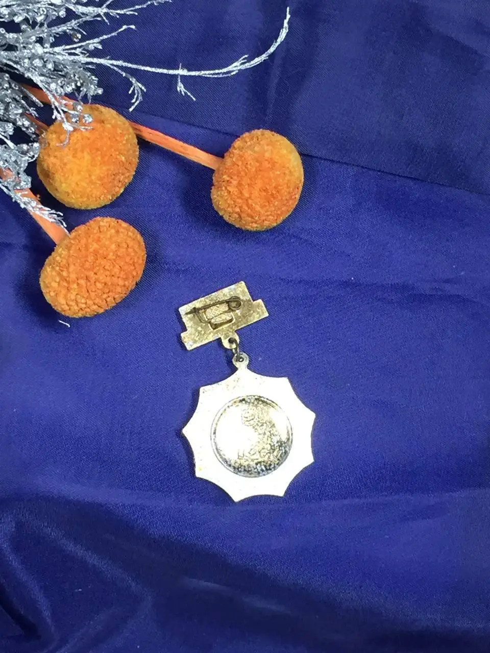 Винтажный нагрудный значок с профилем Ленина, СССР Н2093Редкий винтажный нагр 3