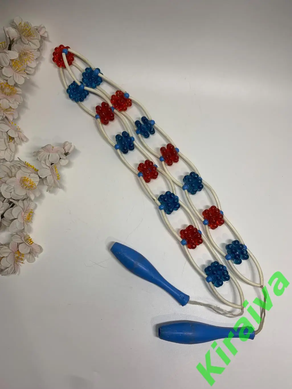 Массажер пластиковый ленточно-роликовый для спины тела ребристые шарики н7918