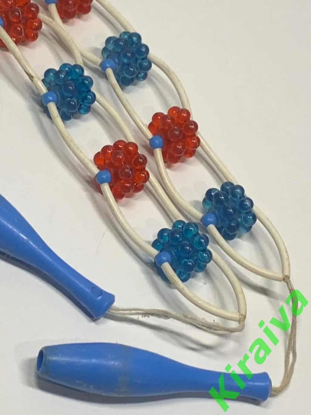 Массажер пластиковый ленточно-роликовый для спины тела ребристые шарики н7918 3