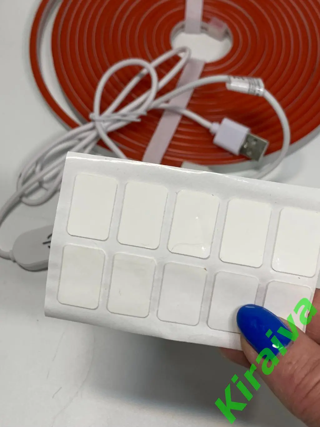 Гибкий неон, светодиодная неоновая лента Neon 5 м (USB) + держатели, Красный Н39 5