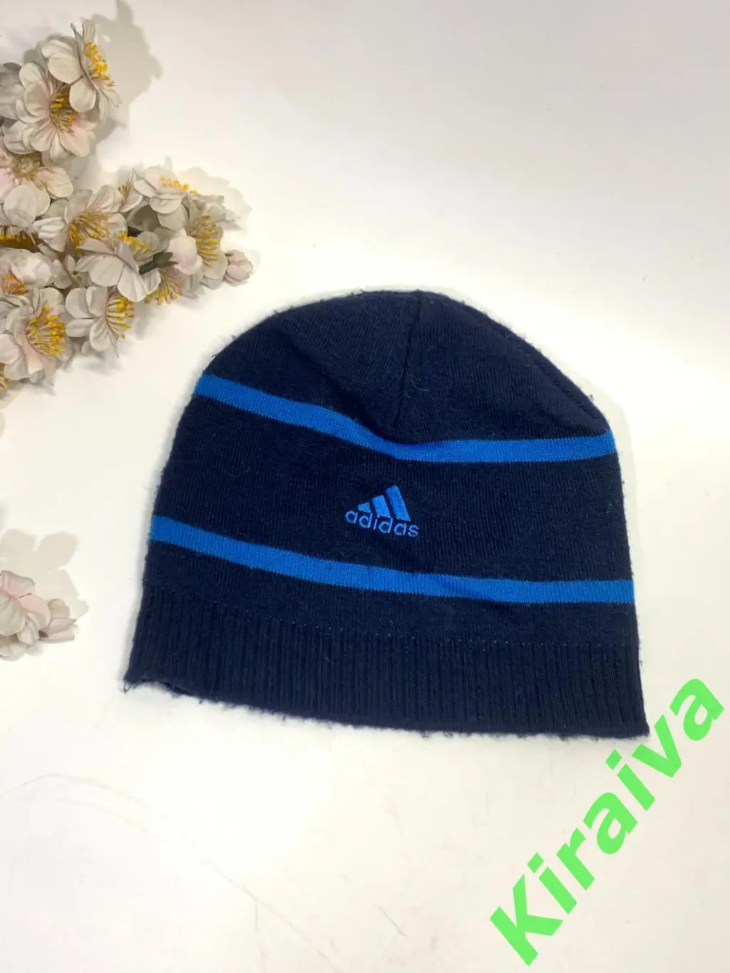 Шапка Adidas темно-синяя акрил мелкая вязка Н1953Стильная и теплая темно-синяя 2