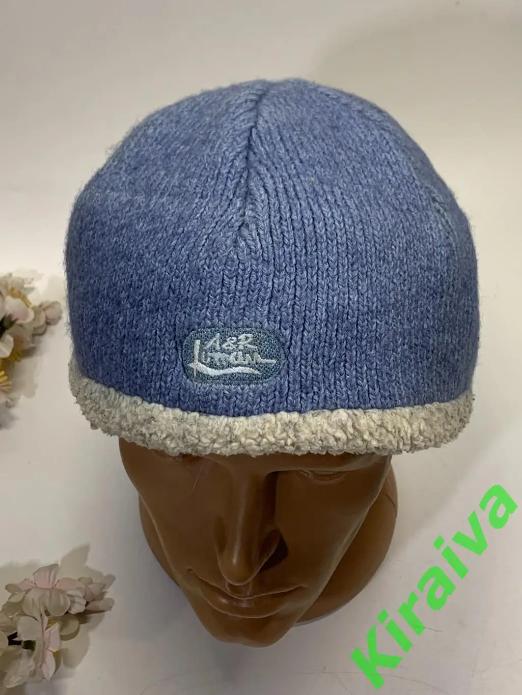 Шапка Adidas темно-синяя акрил мелкая вязка Н1953Стильная и теплая темно-синяя 1