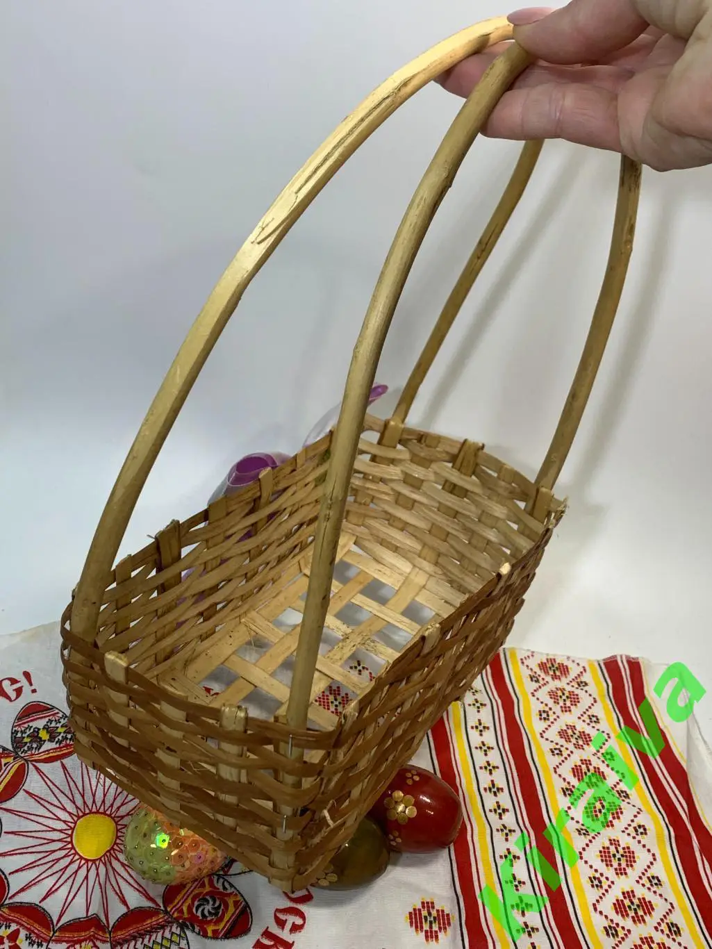 Корзина плетеная прямоугольная из лозы 26х12x34 см Н1838 с бантомПлетёная корз 3