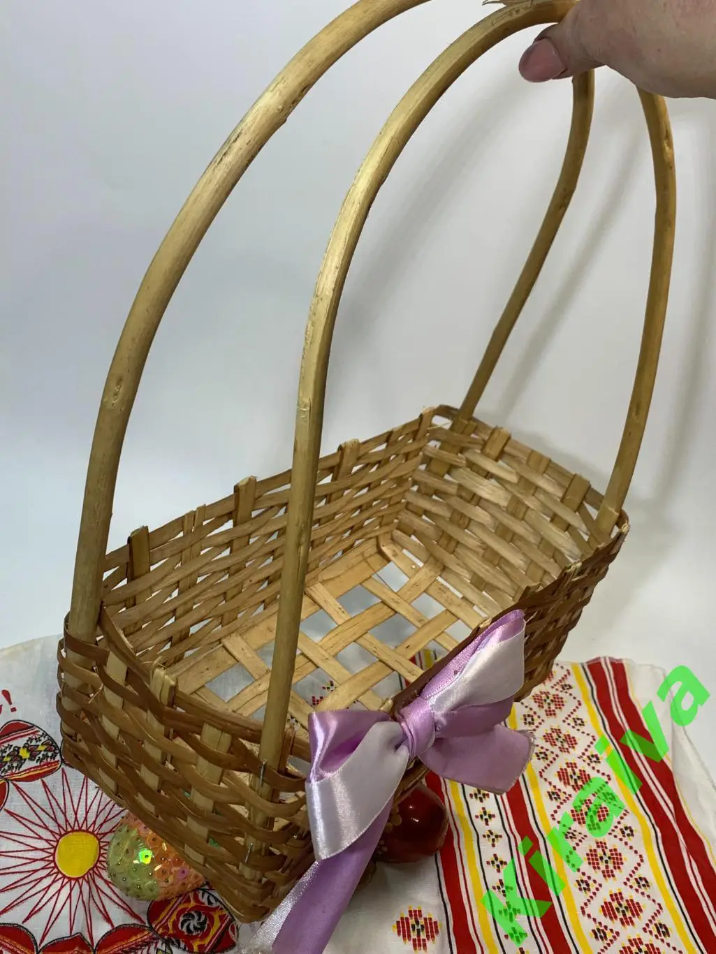 Корзина плетеная прямоугольная из лозы 26х12x34 см Н1838 с бантомПлетёная корз 4