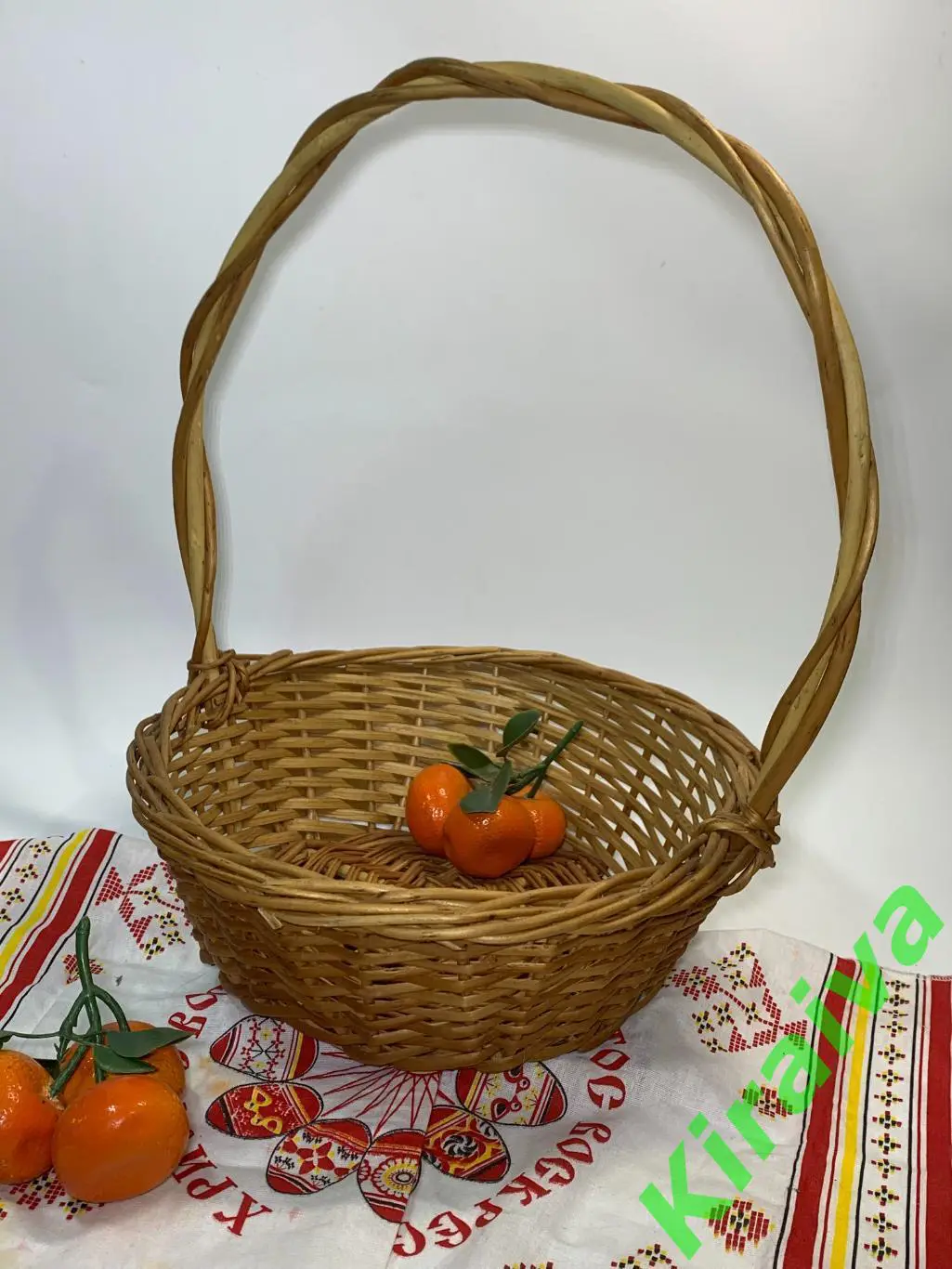 Плетеная корзина круглая из лозы 28х36 см Н1845 подарочнаяПлетёная корзина из