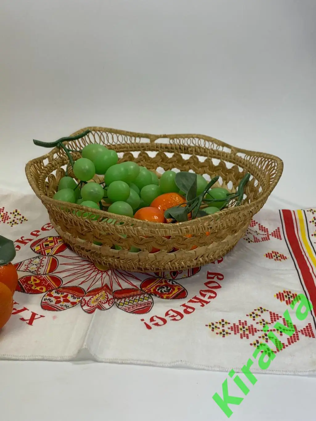 Плетеная сухарница хлебница фруктовница круглая из лозы 24х18 см Н1849 б/уПлет