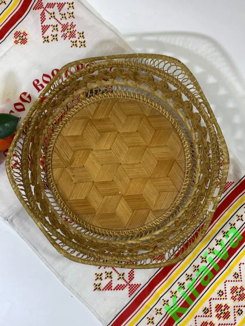 Плетеная сухарница хлебница фруктовница круглая из лозы 24х18 см Н1849 б/уПлет 1