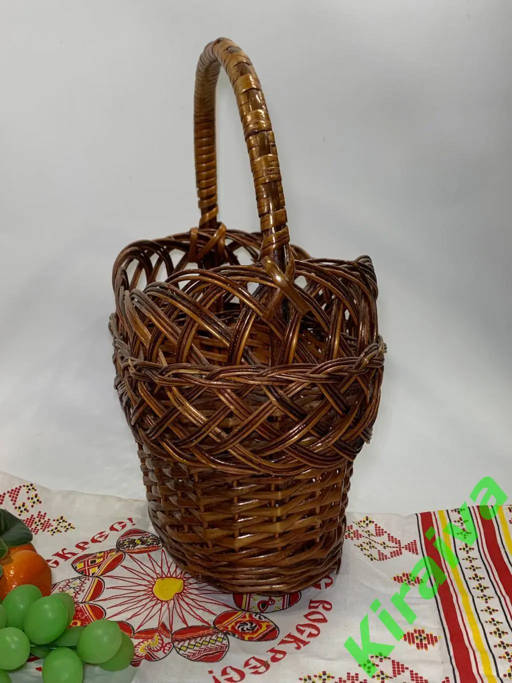 Плетеная корзинка овальная Ажурная бежевая лукошко из лозы 24х17х34 см Н1852 б/у 2