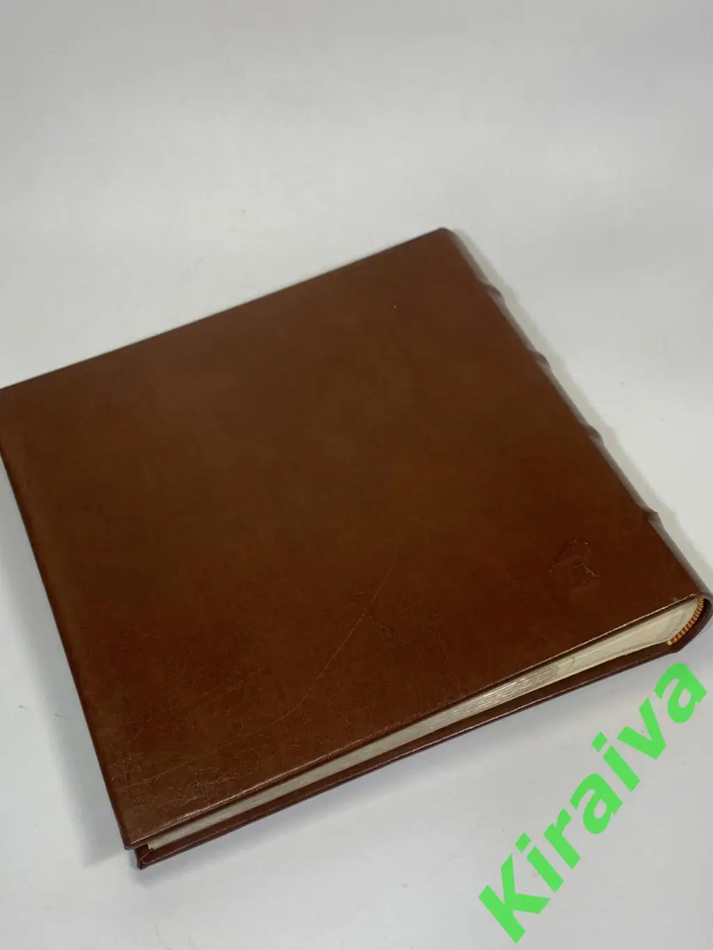 Фотоальбом среднийна 200 фото с местом для подписи семейный Н1883 кожзам 22х24 3