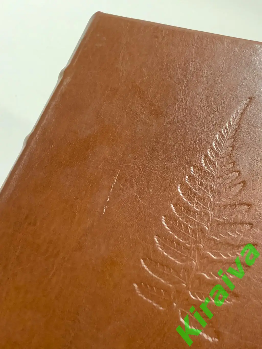 Фотоальбом среднийна 200 фото с местом для подписи семейный Н1883 кожзам 22х24 7