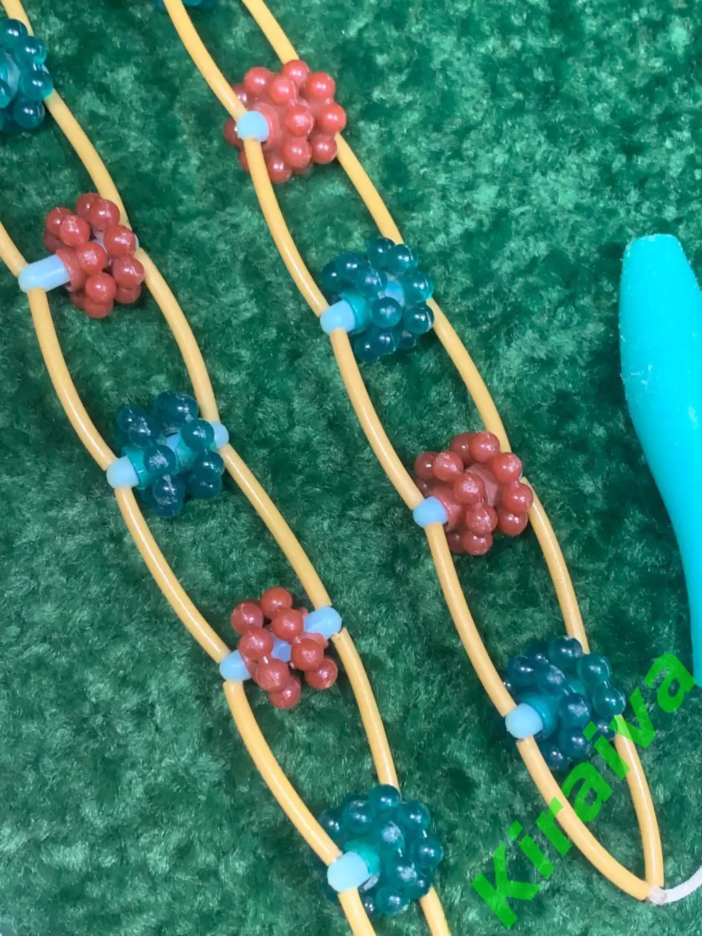 Массажер пластиковый ленточно-роликовый для спины ног тела ребристые шарик Н8023 6