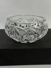 Хрустальная конфетница СССР — резная, круглая, тяжёлая, ?12 см, винтаж Н1534Пр