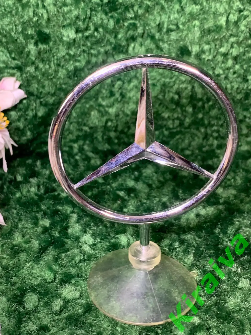 Эмблема Mercedes-Benz на присоске — оригинальный сувенир Н1543Оригинальная эмб 3