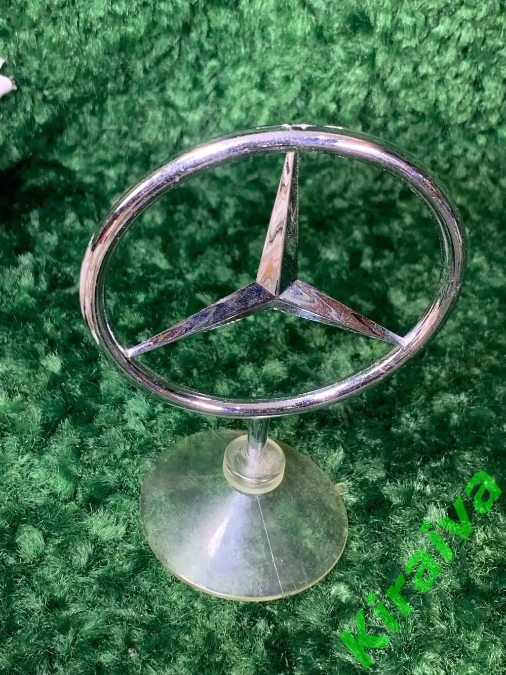 Эмблема Mercedes-Benz на присоске — оригинальный сувенир Н1543Оригинальная эмб 4