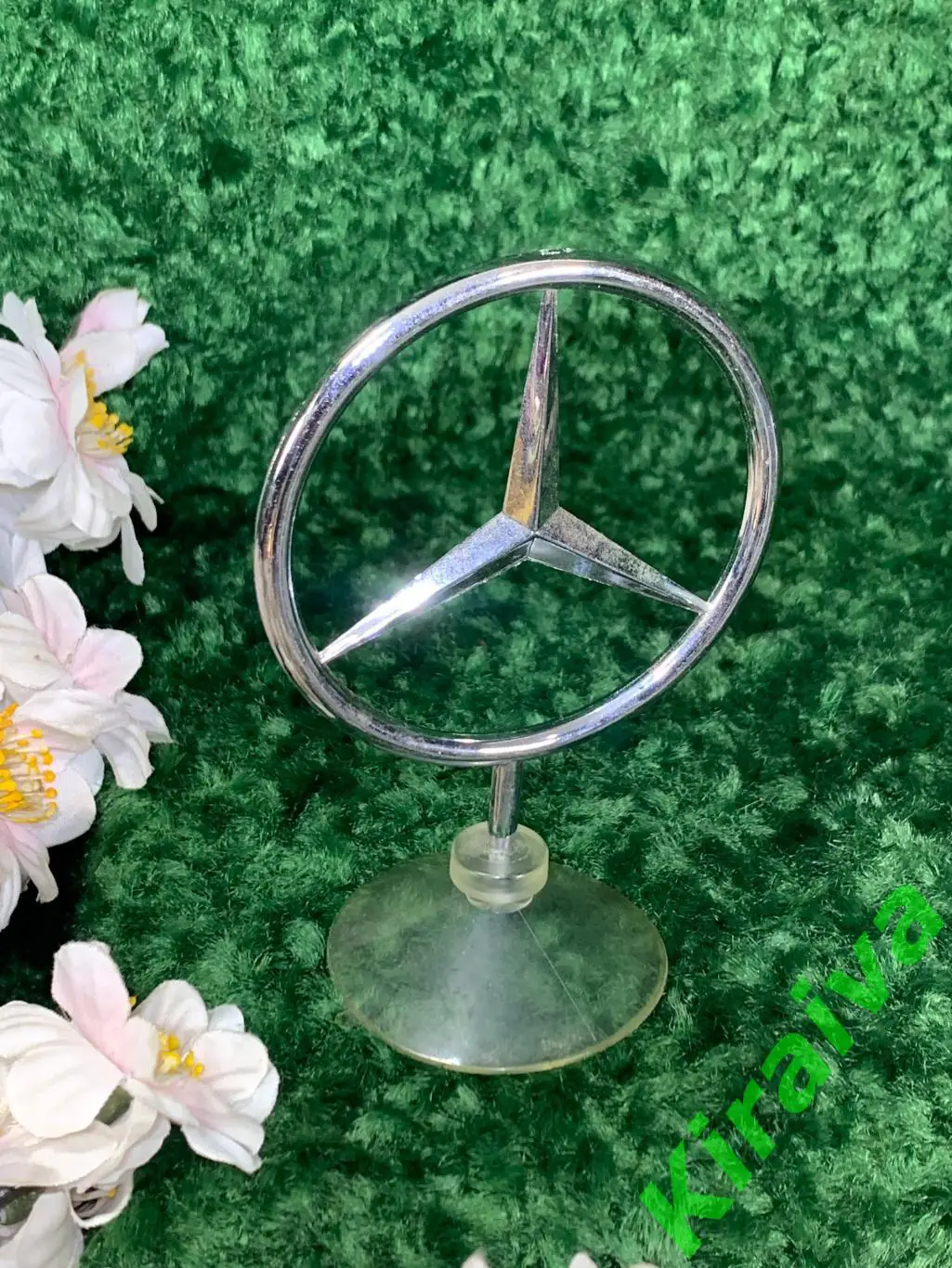 Эмблема Mercedes-Benz на присоске — оригинальный сувенир Н1543Оригинальная эмб 6