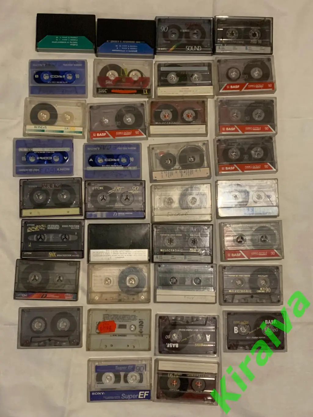 Коллекция аудиокассет — компакт музыка, обучение, ретро-архив 59 штук Н1560 6