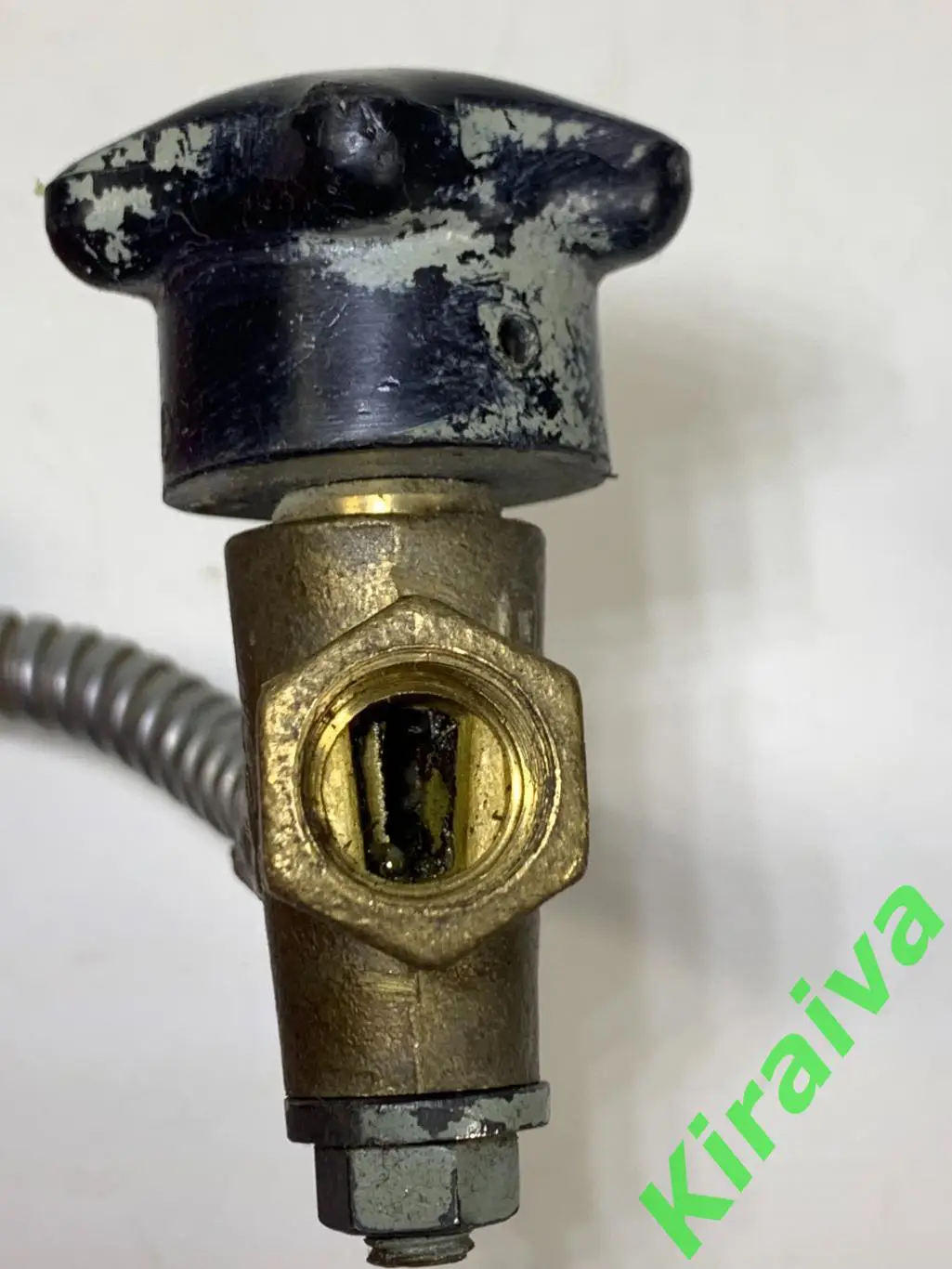 Гибкий выносной патрубок с вентилем | СССР Н1589Гибкая металлическая трубка с 4