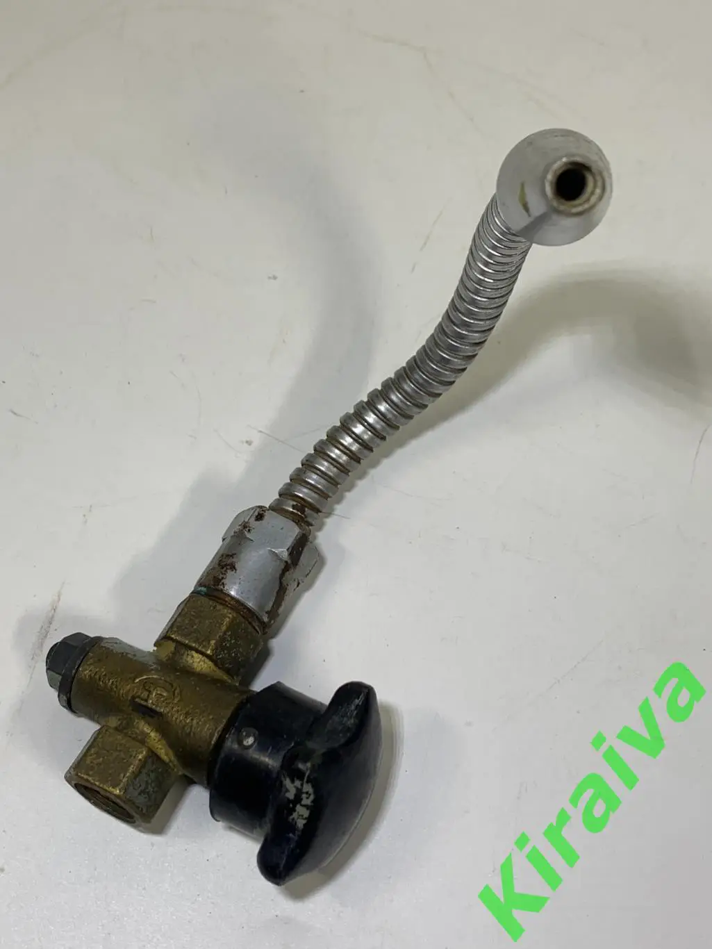 Гибкий выносной патрубок с вентилем | СССР Н1589Гибкая металлическая трубка с 5