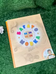 Детская книга с мобильным приложением Многоязычный фото-словарь Вчений Кіт Н2115