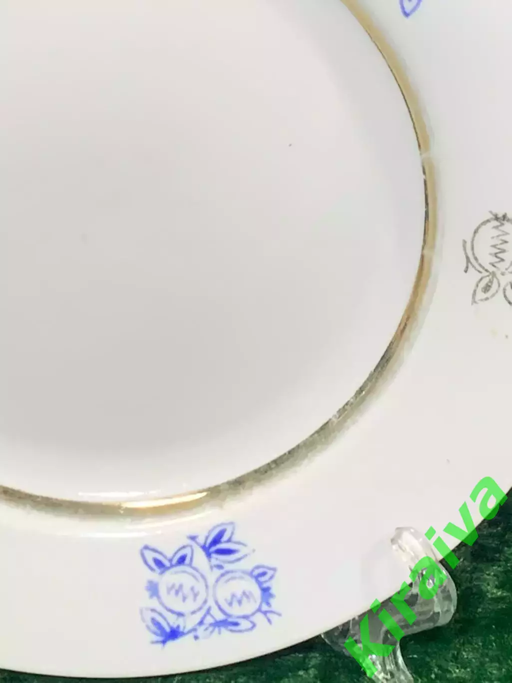 Винтажная фарфоровая обеденная тарелка Дружковка 1974–1991 гг. Н2120 1