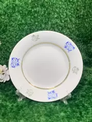 Винтажная фарфоровая обеденная тарелка Дружковка 1974–1991 гг. Н2120