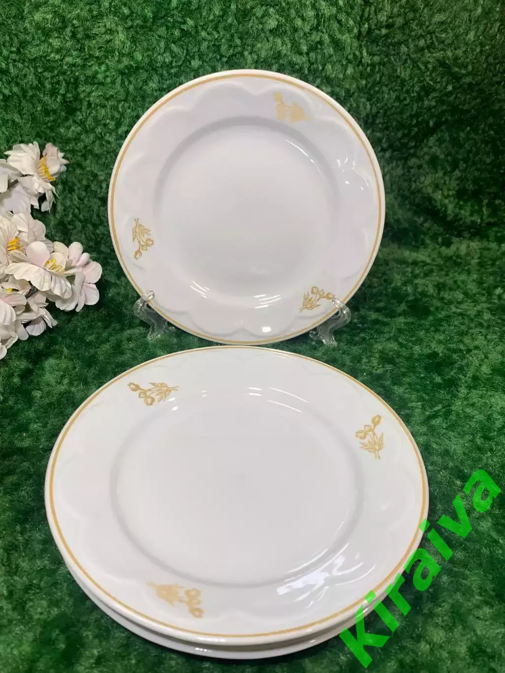 Винтажная фарфоровая обеденная тарелка Сумской фарфоровый завод Н2121